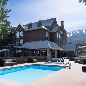 Hotel Adara Whistler